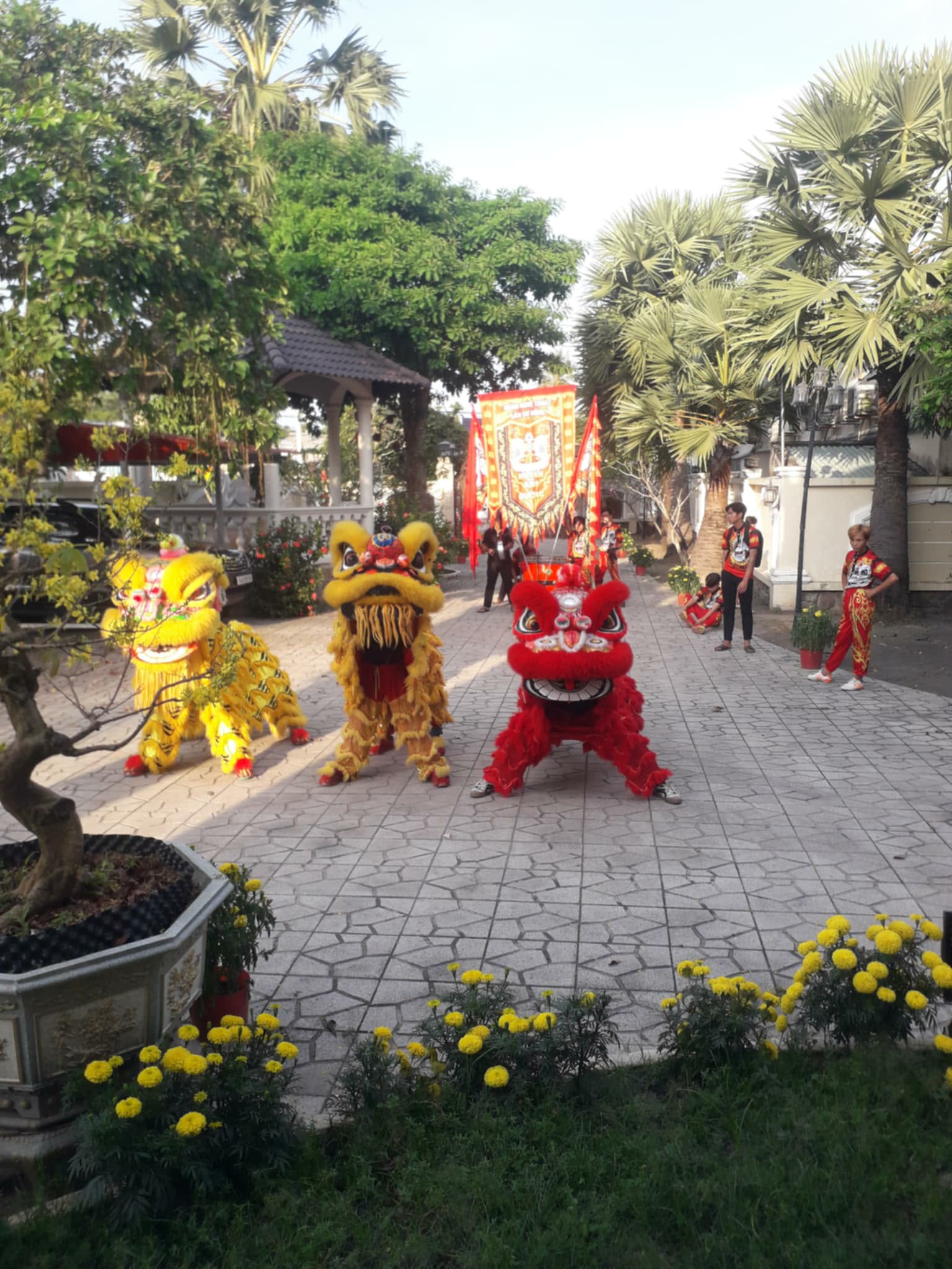 Tam Lân Phát Tài Lộc